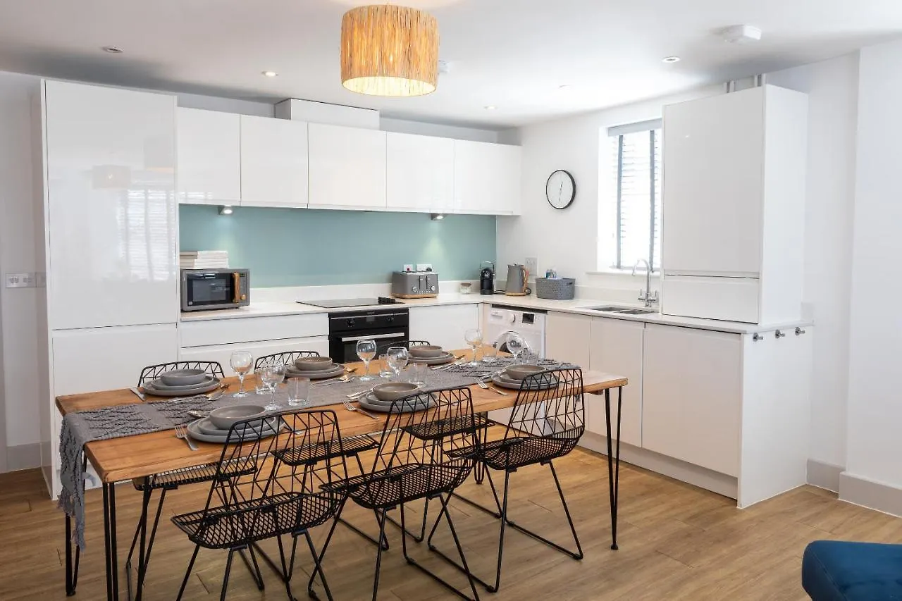Oxford Heights- Free Evening Parking Apartment Southampton 0*,